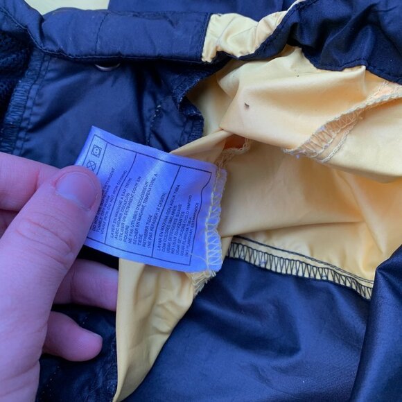 Vintage 90s Nike Jacket 'Varsity Yellow' Medium - Picture 14 of 14
